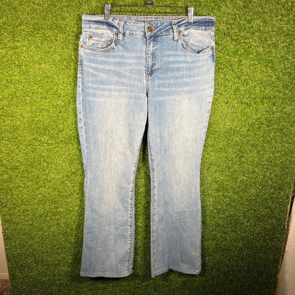 KUT from‎ the Kloth Womens Size 12 Light Wash Bootcut Denim Jeans Flap Pocket